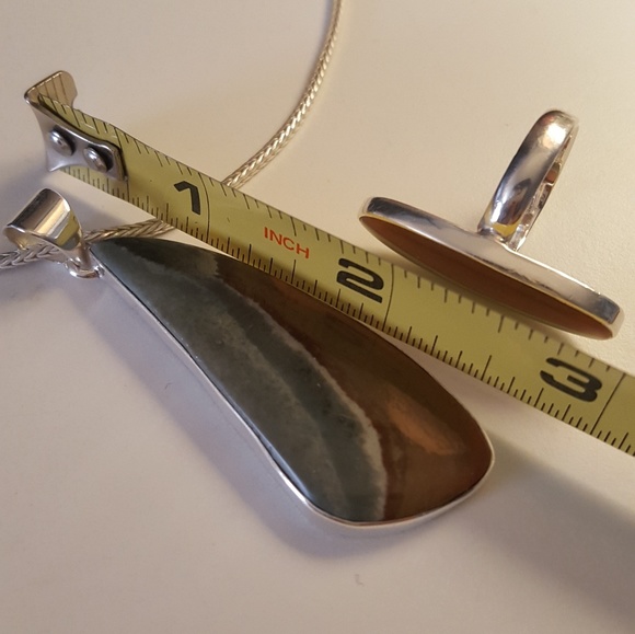 Natural stone and sterling silver ring and pendant - Picture 5 of 5